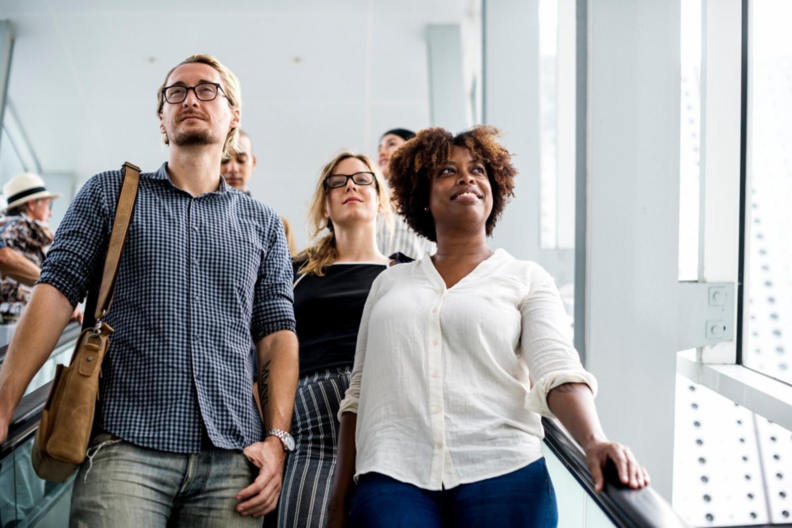 Finanzanalyse und strategische Planung im Büroumfeld